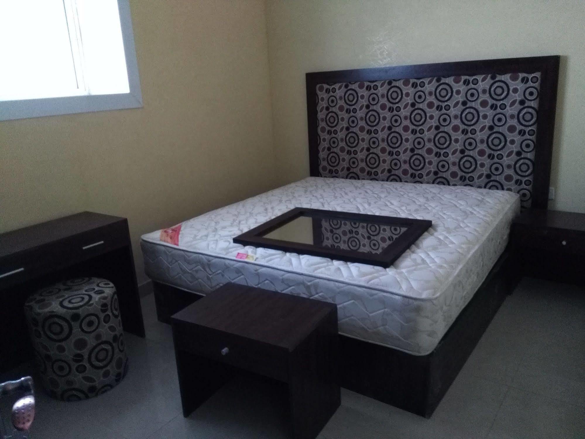 Aram Room Riyadh Exterior photo