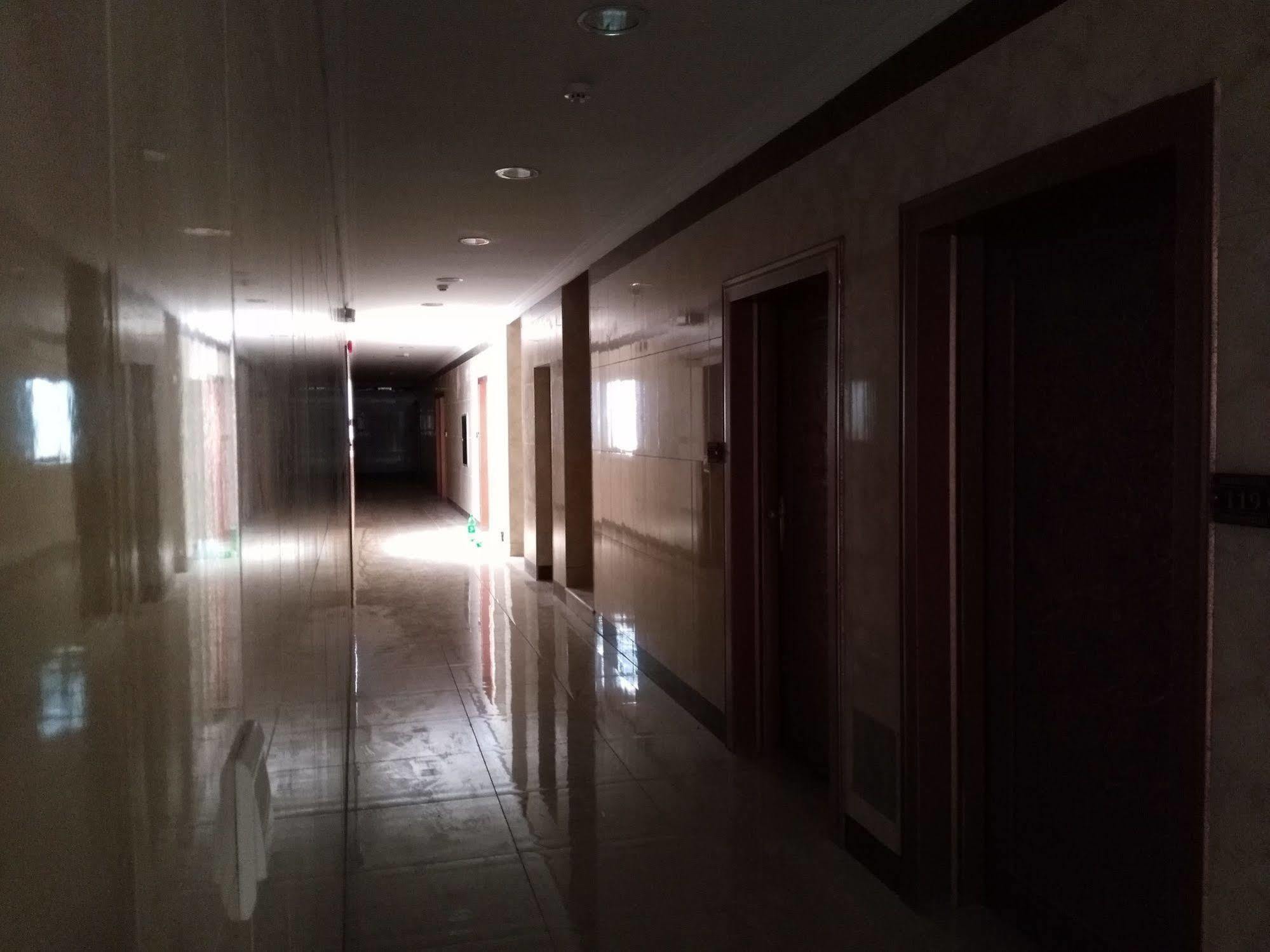 Aram Room Riyadh Exterior photo