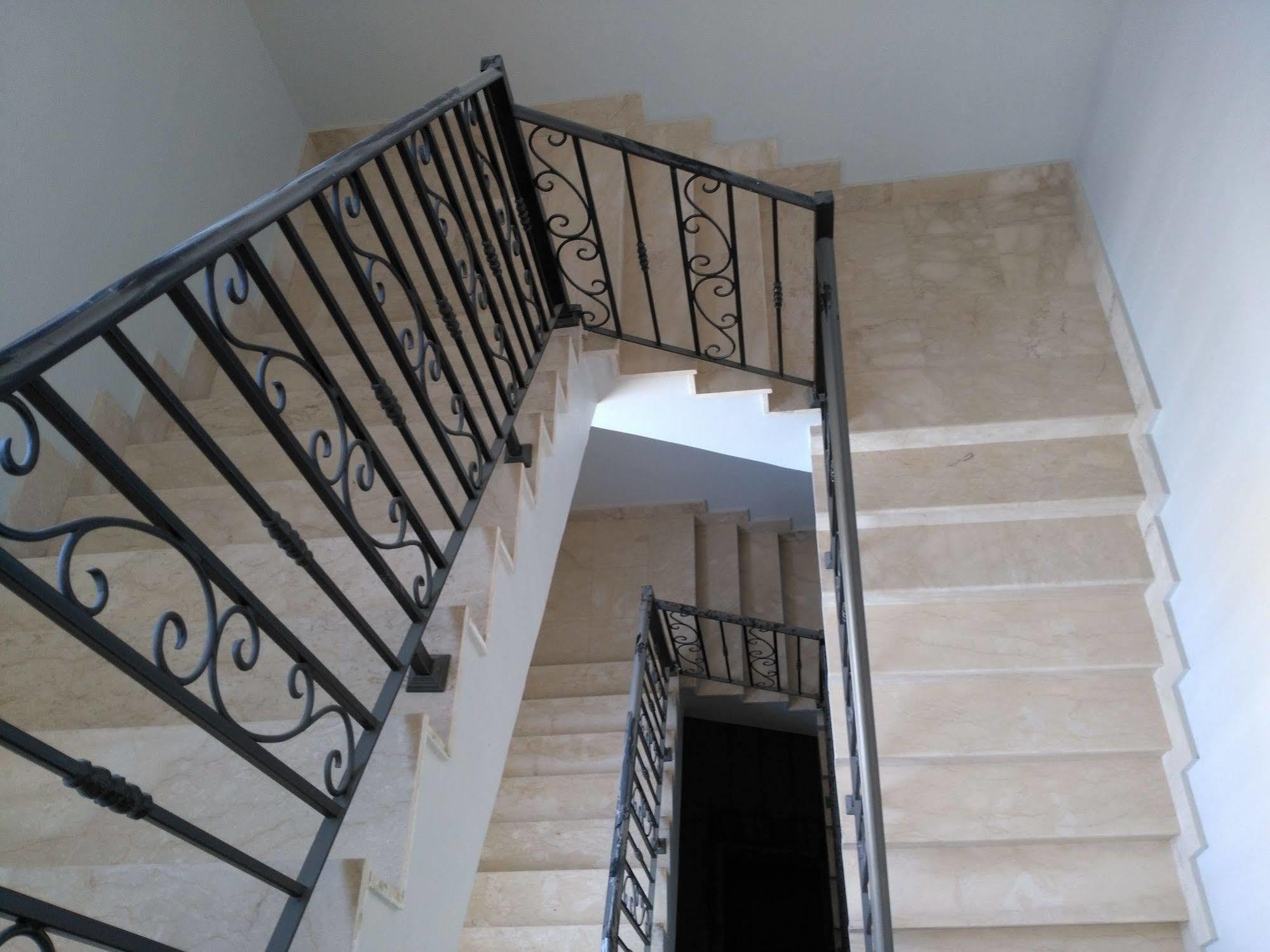 Aram Room Riyadh Exterior photo